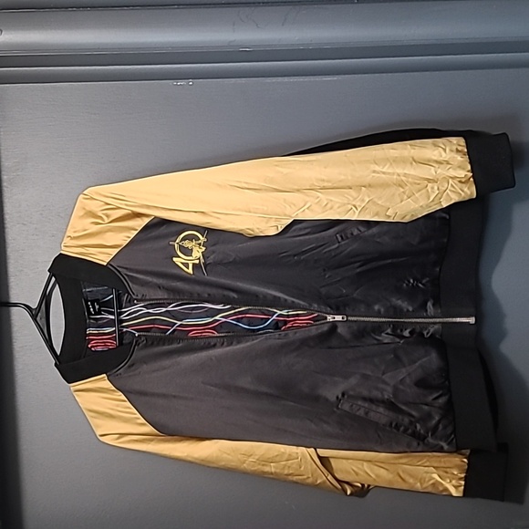 Her Universe Star Wars 40th Anniversary Embroidered Bomber Jacket sz1x - Picture 2 of 4